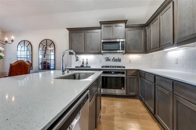 $2,900 | 10636 Enchanted Rock Way, Fort Worth, TX 76126