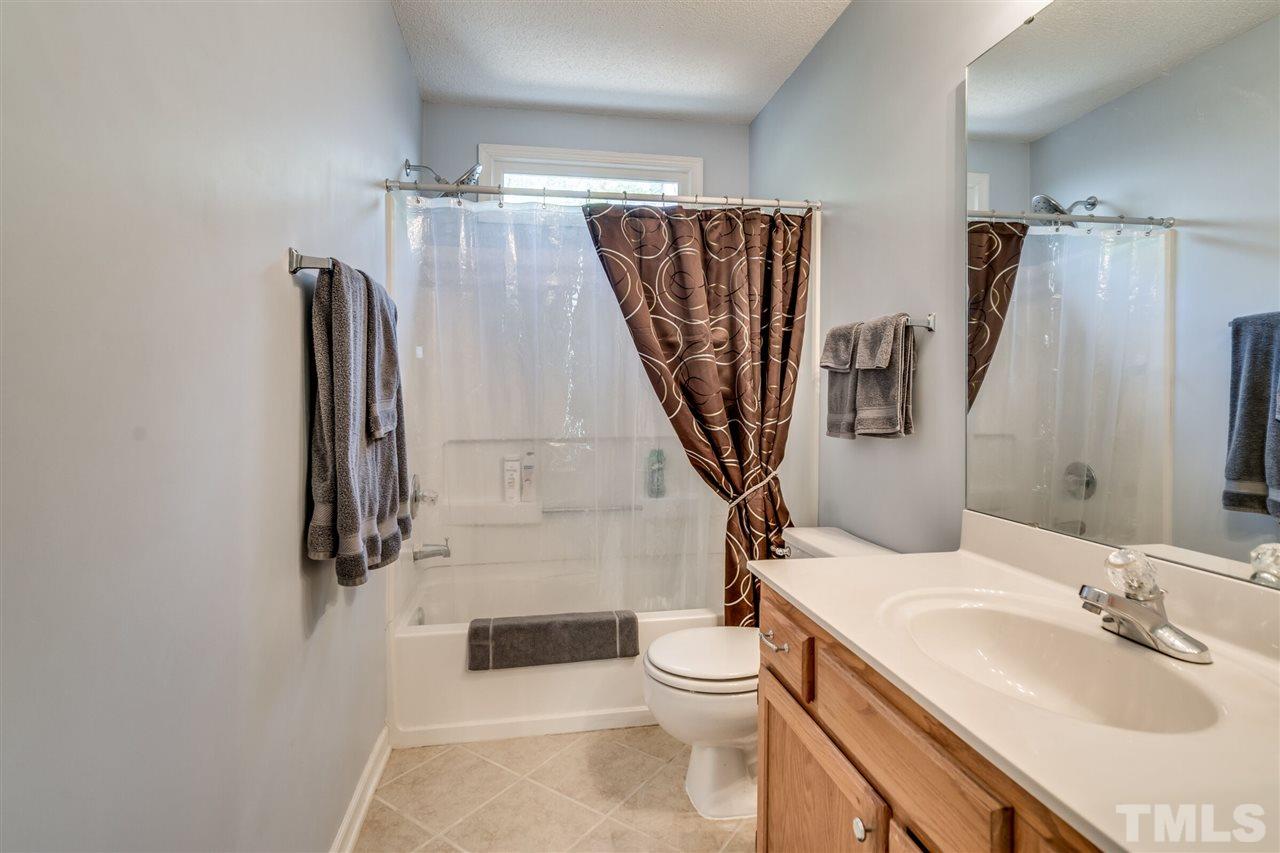 5820 Raddington Street Raleigh, NC 27613 - Photo 20 of 29