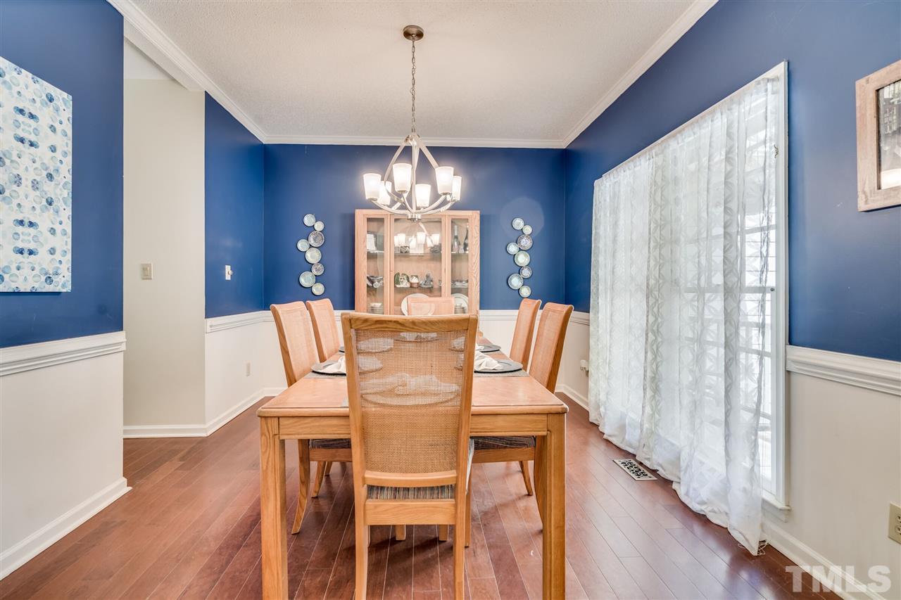 5820 Raddington Street Raleigh, NC 27613 - Photo 3 of 29