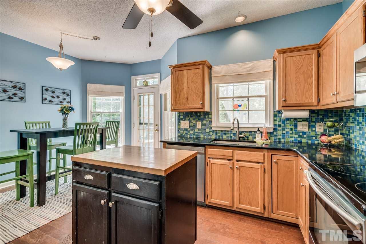 5820 Raddington Street Raleigh, NC 27613 - Photo 8 of 29