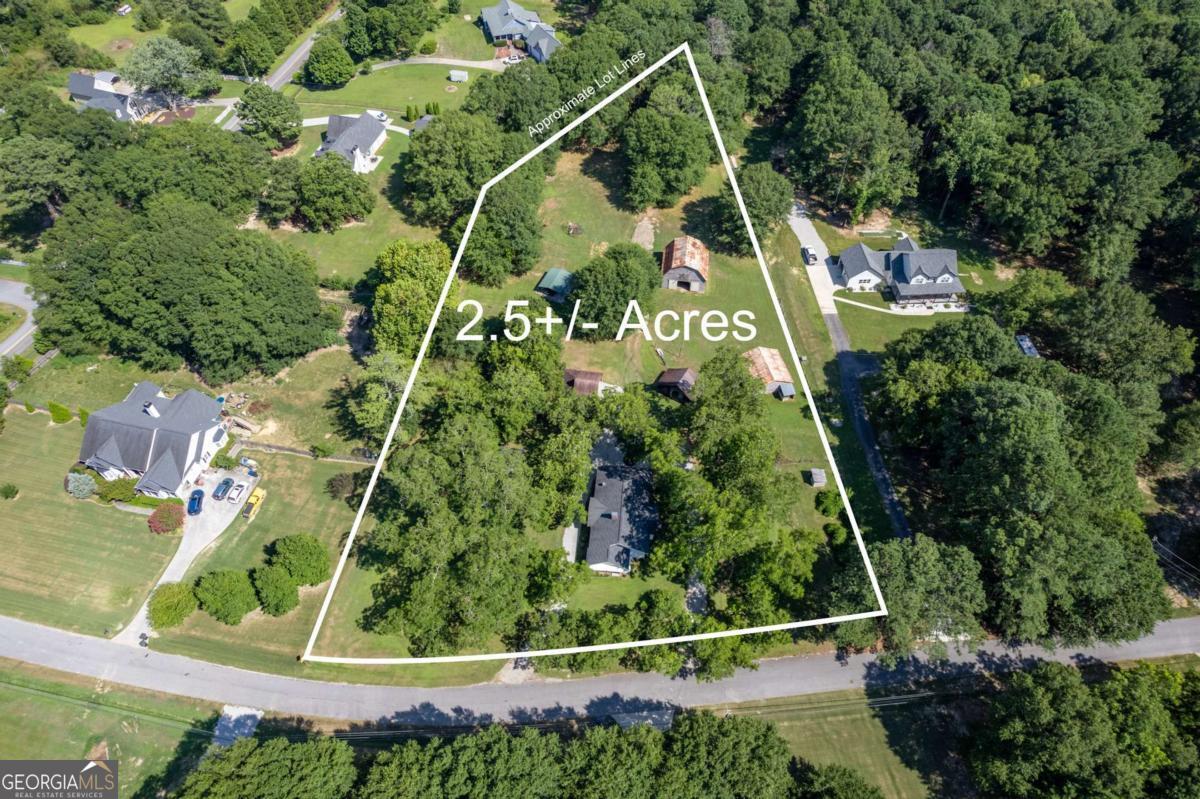 5380 Guthrie Road Loganville, GA 30052 - Photo 2 of 38 a view of statue