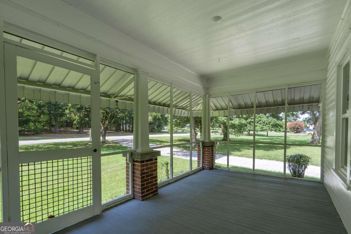 5380 Guthrie Road Loganville, GA 30052 - Photo 6 of 38 a view of outdoor space with backyard