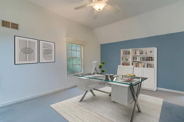 $560,000 | 40 Stratham Green Road, Stratham, NH 03885