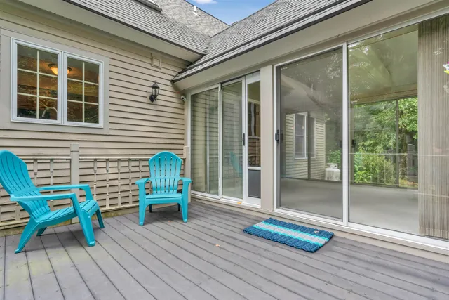 $614,900 | 40 Stratham Green Road, Stratham, NH 03885