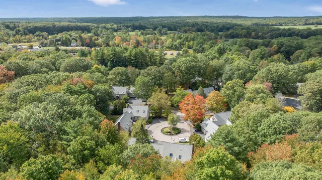 $614,900 | 40 Stratham Green Road, Stratham, NH 03885