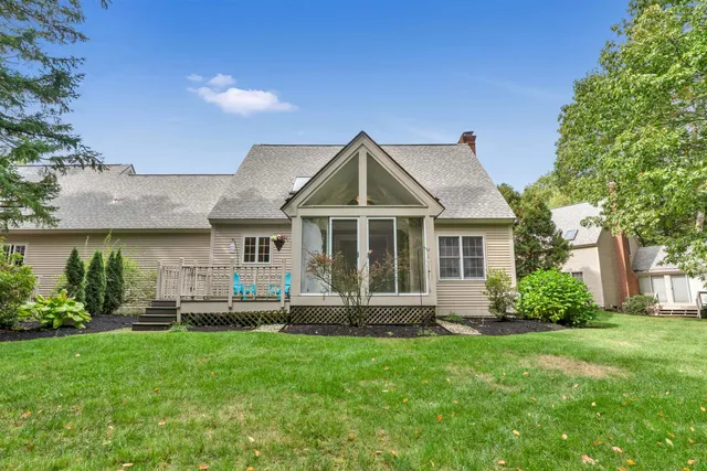 $614,900 | 40 Stratham Green Road, Stratham, NH 03885