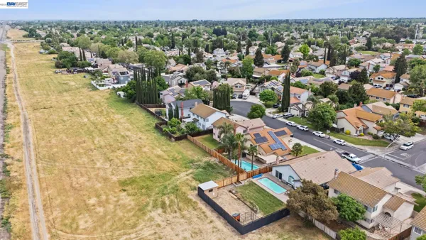 $665,000 | 1781 Summertime Court, Tracy, CA 95376