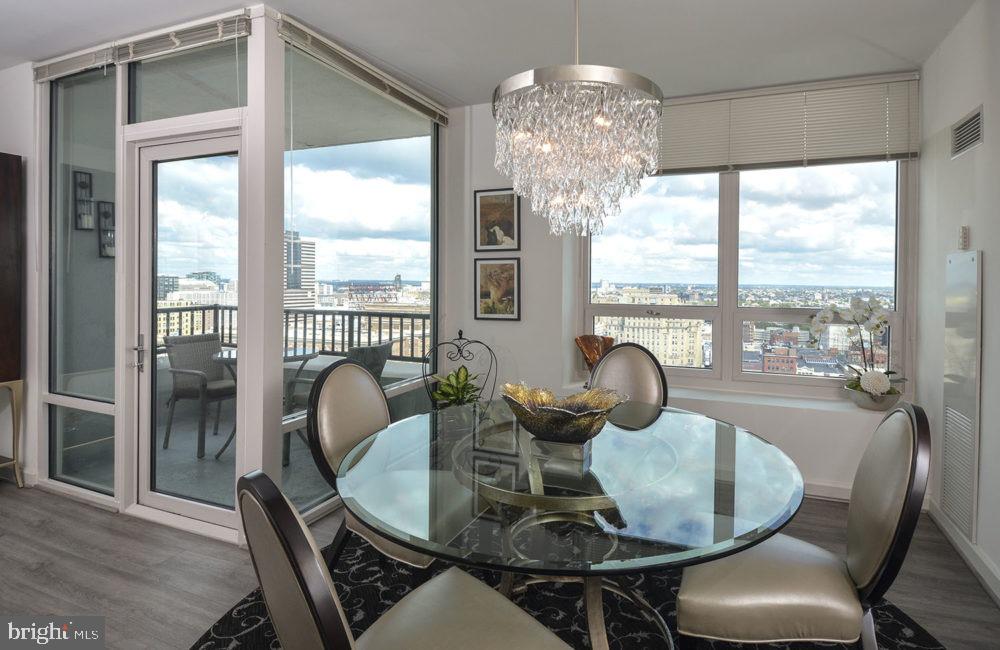 200 West Washington Square, Unit 1907 Philadelphia, PA 19106 - Photo 16 of 33