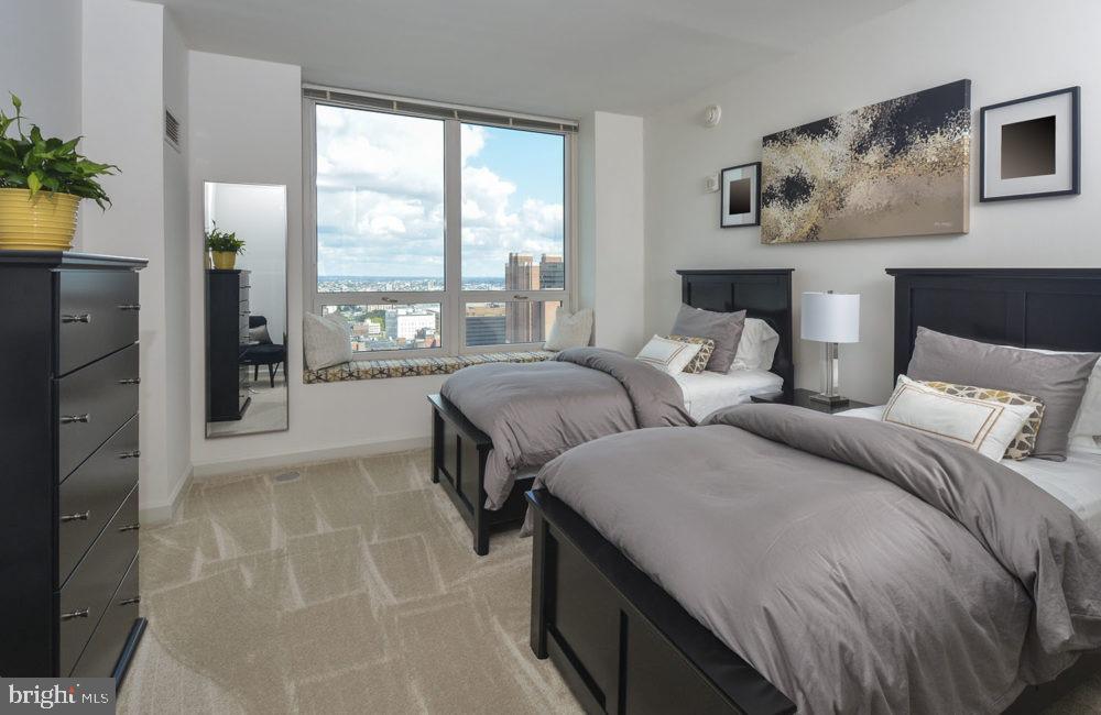 200 West Washington Square, Unit 1907 Philadelphia, PA 19106 - Photo 24 of 33