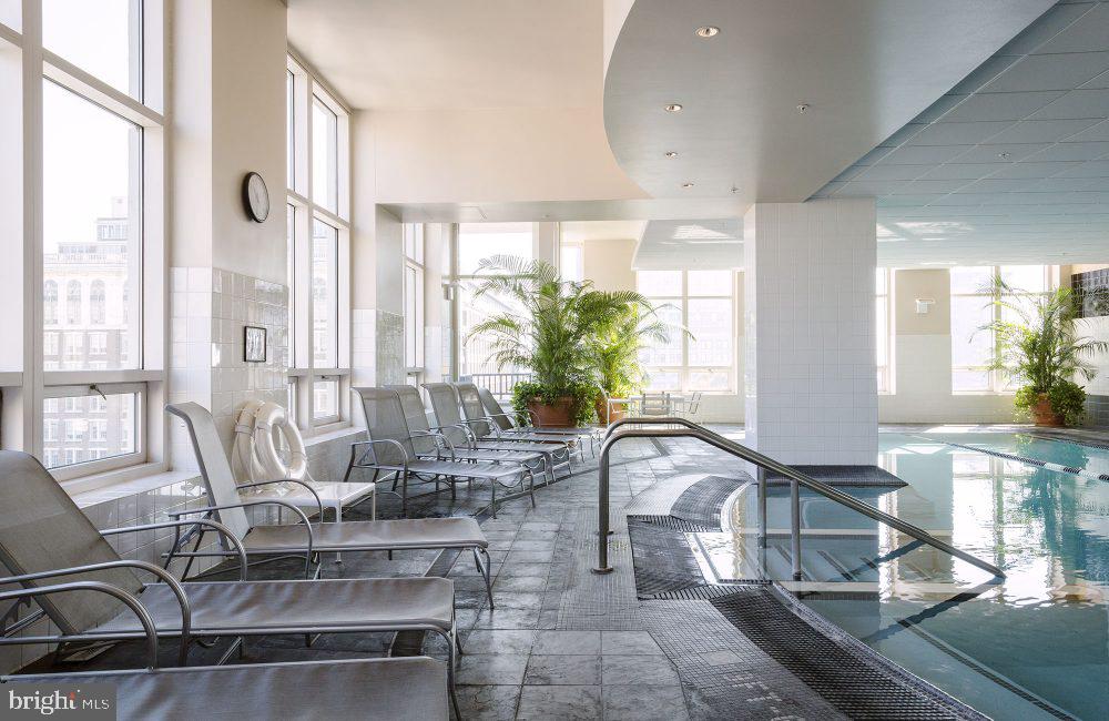 200 West Washington Square, Unit 1907 Philadelphia, PA 19106 - Photo 10 of 33