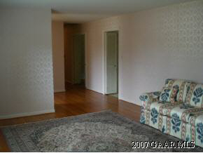 2108 Pickett Road Waynesboro, VA 22980 - Photo 8 of 12 Gallery Image 8