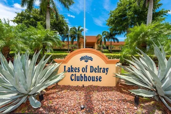 $2,700 | 15036 Ashland Lane, Unit 69, Delray Beach, FL 33484