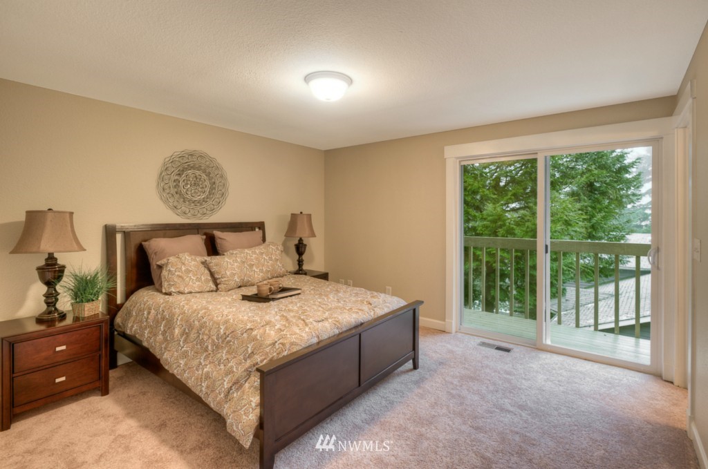 22027 1st Place West Bothell, WA 98021 - Photo 8 of 17 Gallery Image 8