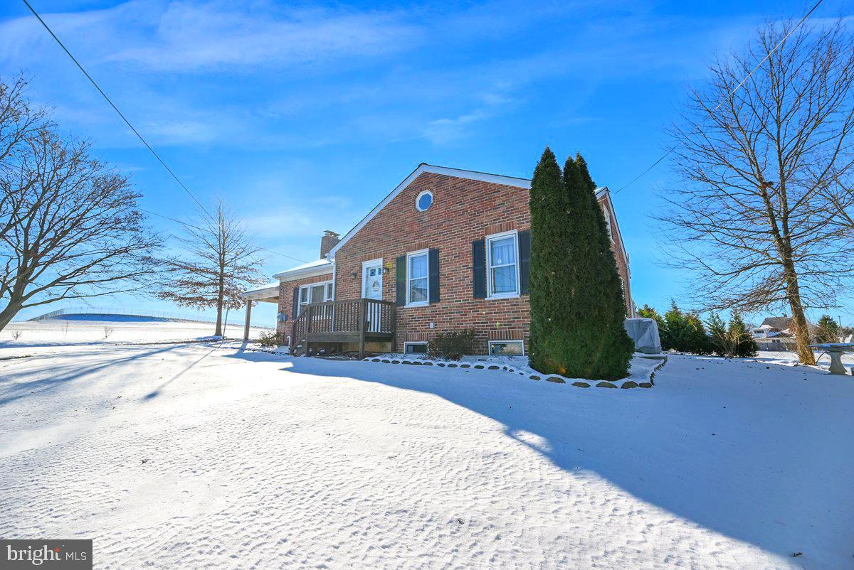 111 Black Rock Road Hanover, PA 17331 - Photo 3 of 38 Gallery Image 3