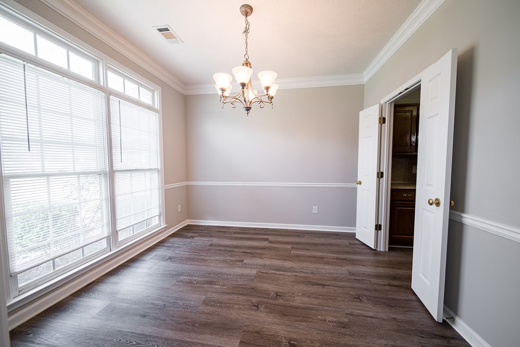 1324 Bunker Ridge Lane Columbus, GA 31907 - Photo 4 of 40 Gallery Image 4