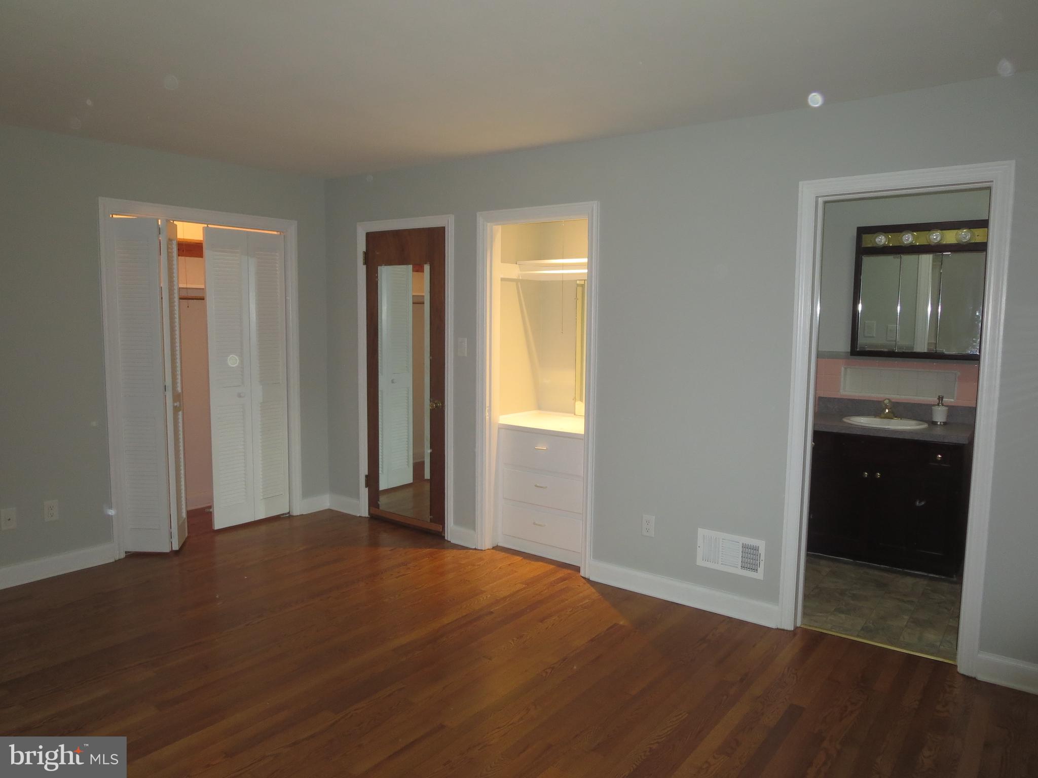 228 Beverly Road Newark, DE 19711 - Photo 11 of 19 Main Bedroom