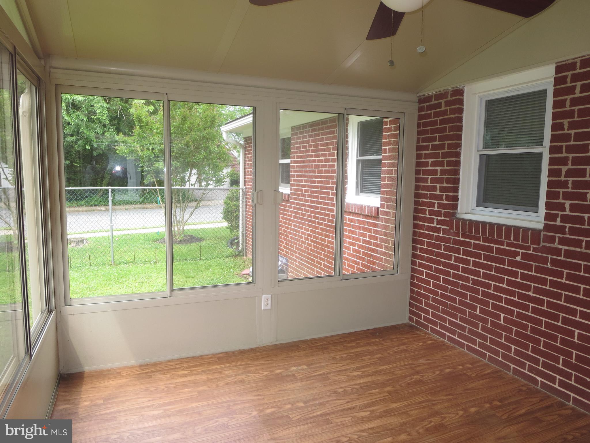 228 Beverly Road Newark, DE 19711 - Photo 17 of 19 Sun Porch Alternate View
