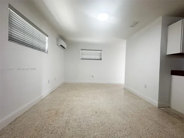 an empty room with a empty space