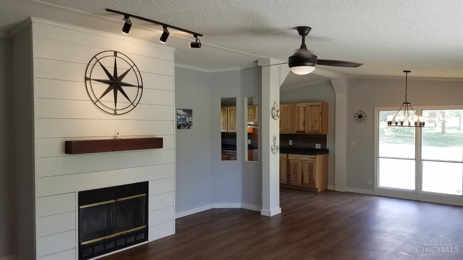 10591 Chestnut Road Hillsboro, OH 45133 - Photo 3 of 37 Gallery Image 3