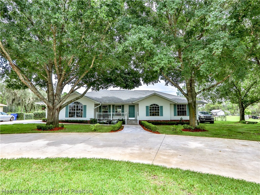 5204 Lime Road Sebring, FL 33875 - Photo 14 of 31 Gallery Image 14