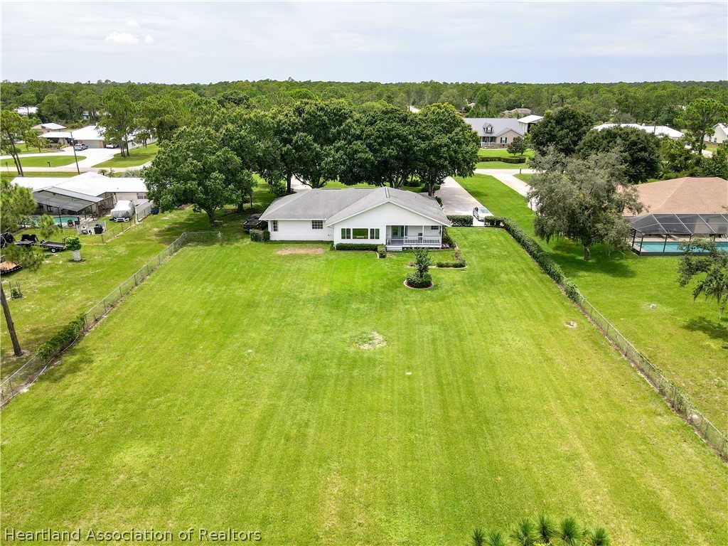 5204 Lime Road Sebring, FL 33875 - Photo 15 of 31 Gallery Image 15
