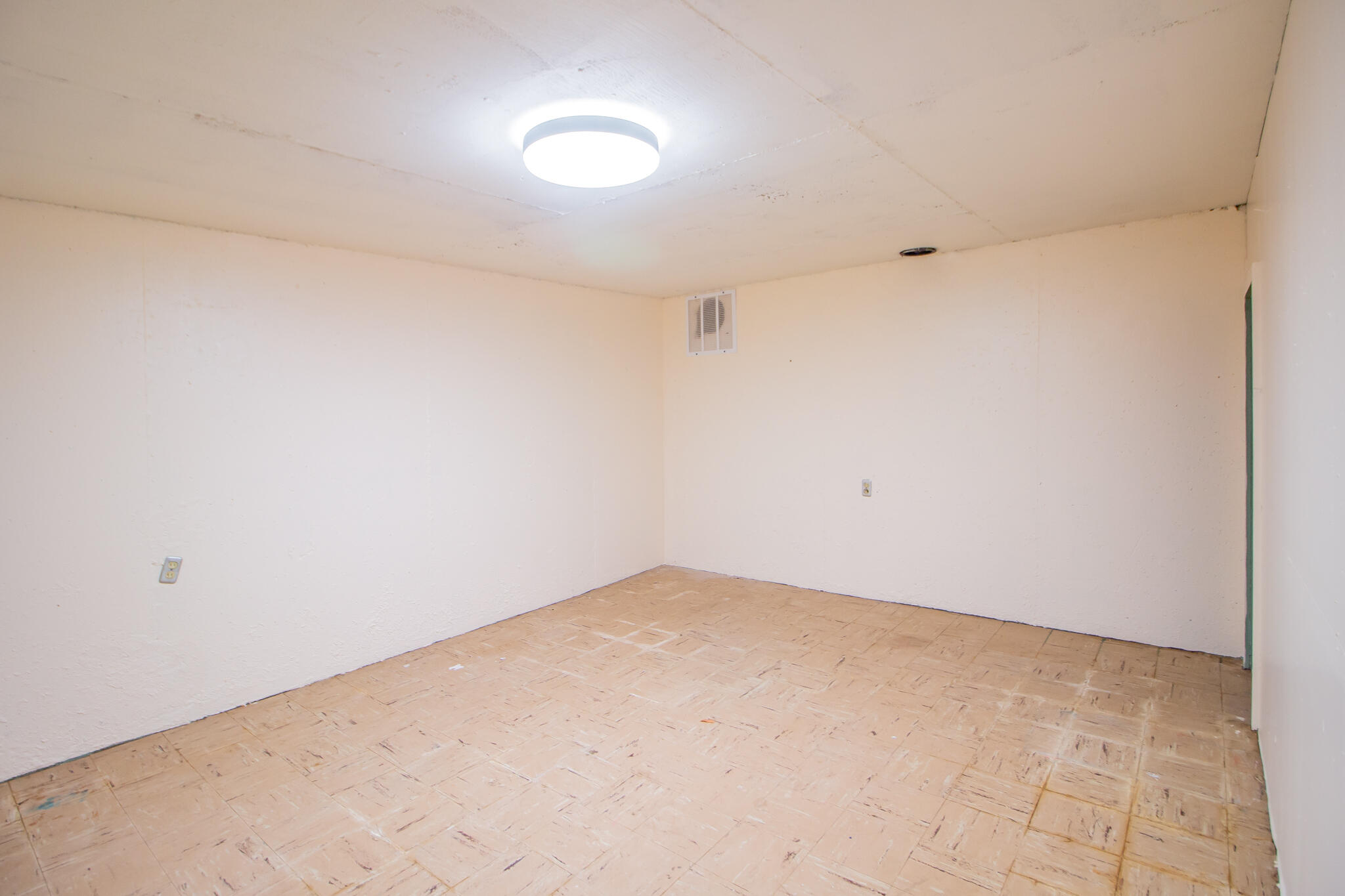2806 58th Street Lubbock, TX 79413 - Photo 28 of 36 Basement
