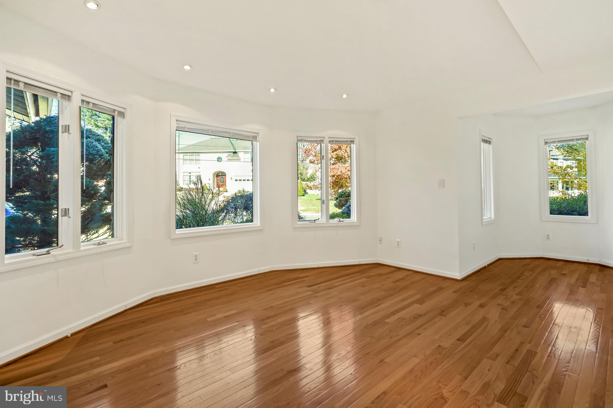 7017 Kenhill Road Bethesda, MD 20817 - Photo 27 of 54 Gallery Image 27