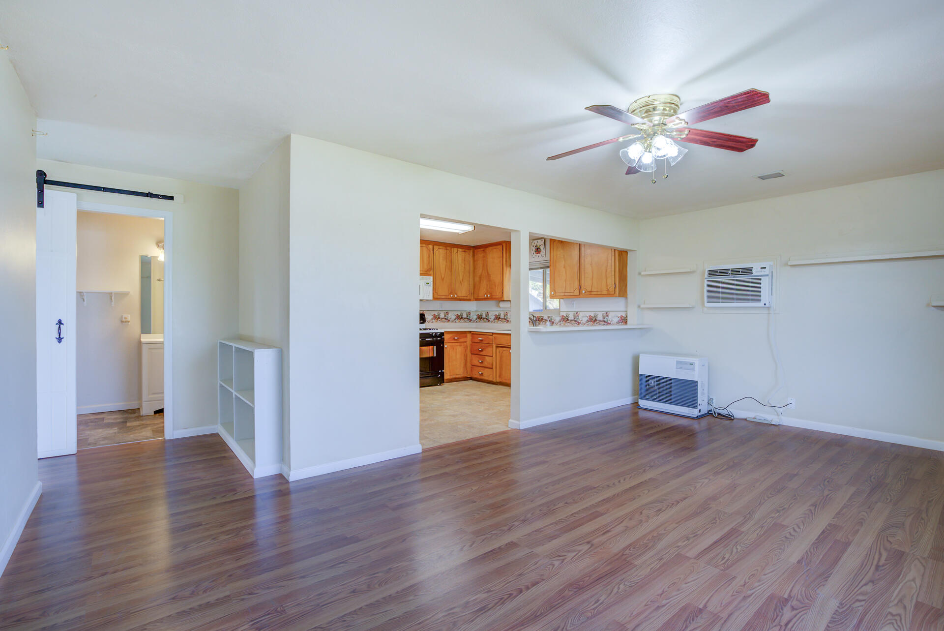 4592 Webb Road Anderson, CA 96007 - Photo 21 of 34 MLSLoads-7