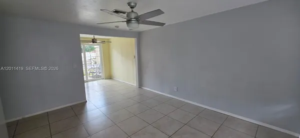 $2,949 | 5900 Atlanta Street, Hollywood, FL 33021