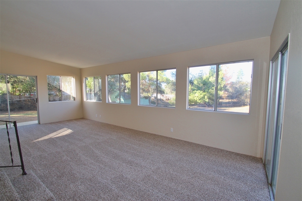 13944 Putney Road Poway, CA 92064 - Photo 8 of 18