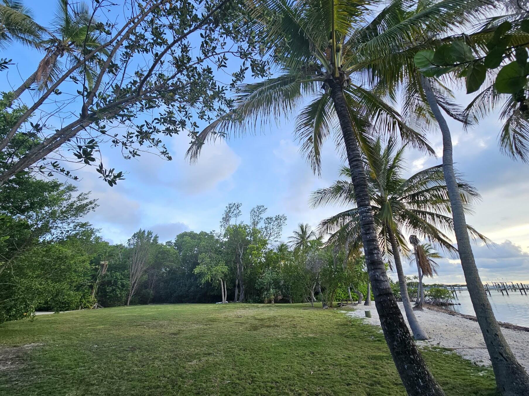 41 Sunset Road Key Largo, FL 33037 - Photo 58 of 61 Lot bay view