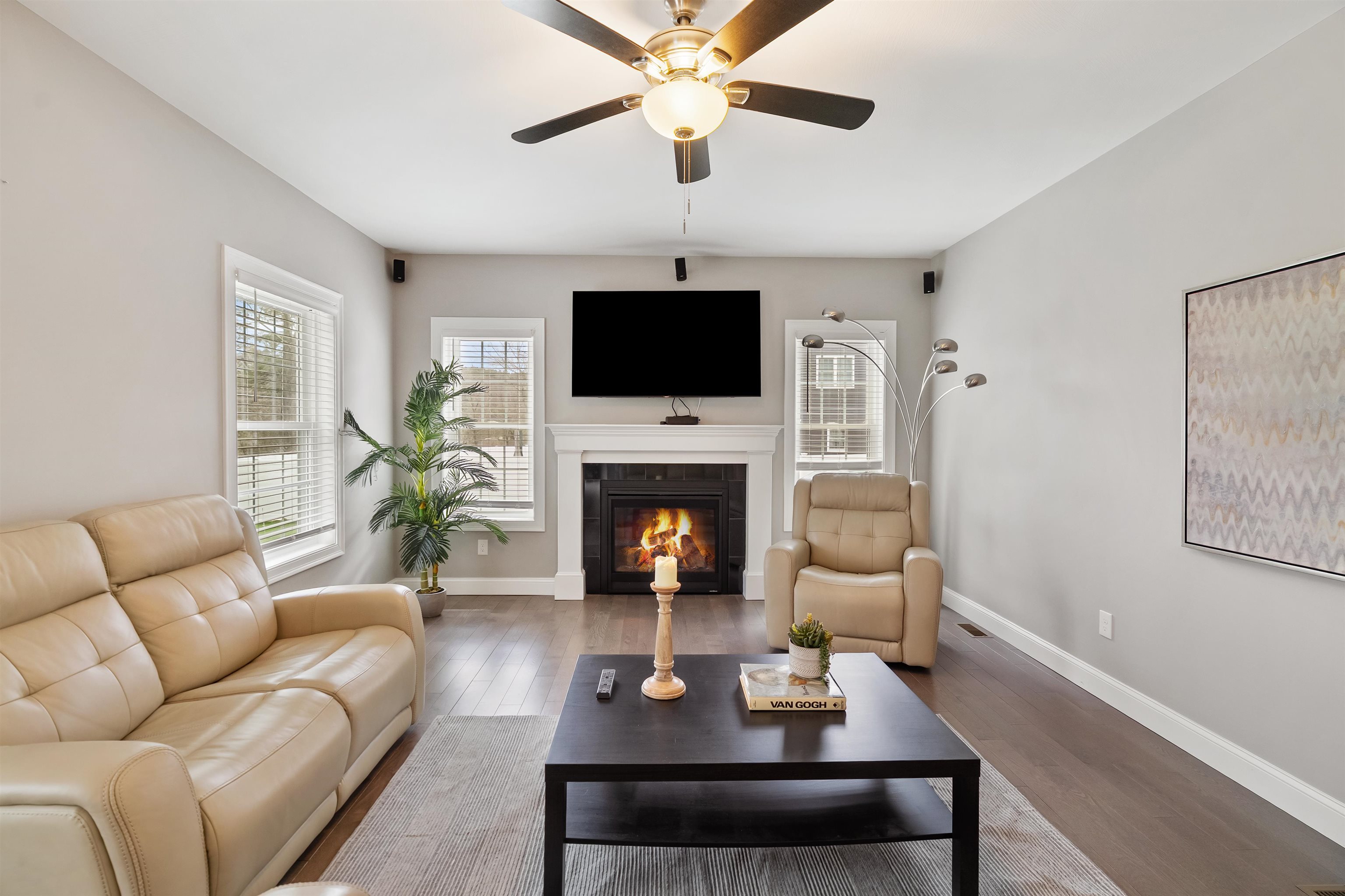 44 Sheffield Street Windham, NH 03087 - Photo 2 of 36