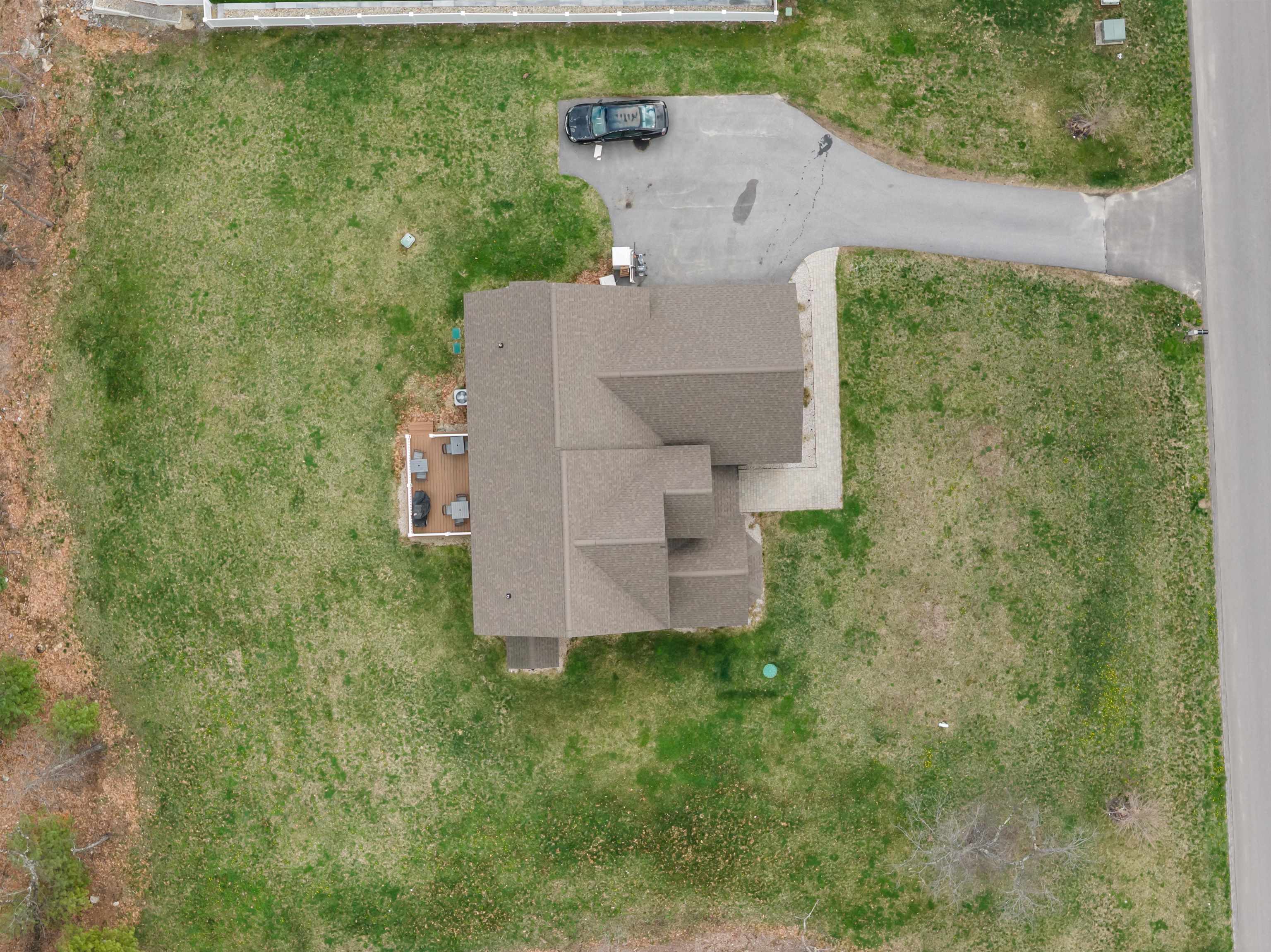 44 Sheffield Street Windham, NH 03087 - Photo 34 of 36