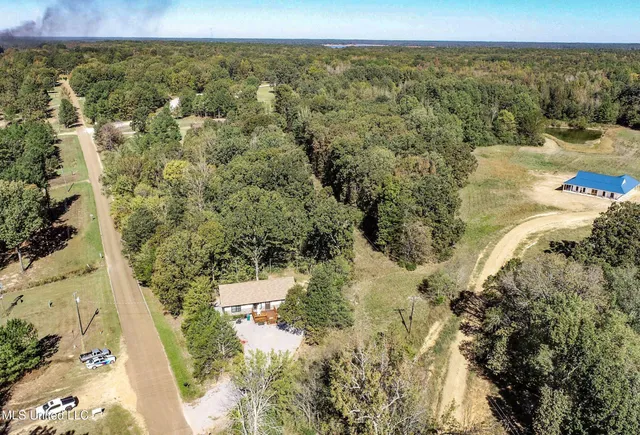 $229,900 | 2650 County Road 170, Oakland, MS 38948