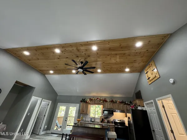 $224,500 | 2650 County Road 170, Oakland, MS 38948