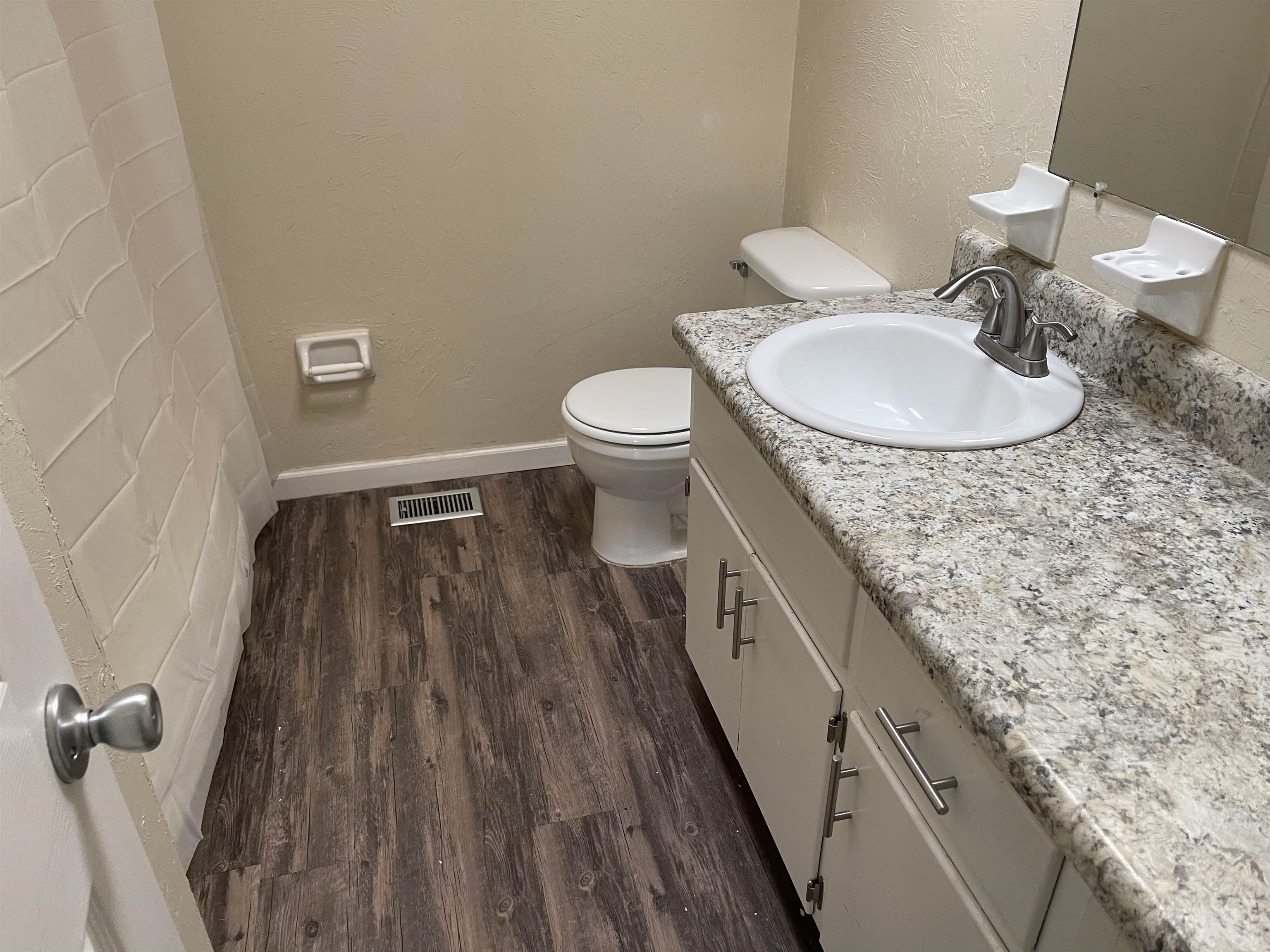 2622 Old Bainbridge Road, Unit C Tallahassee, FL 32303 - Photo 10 of 11