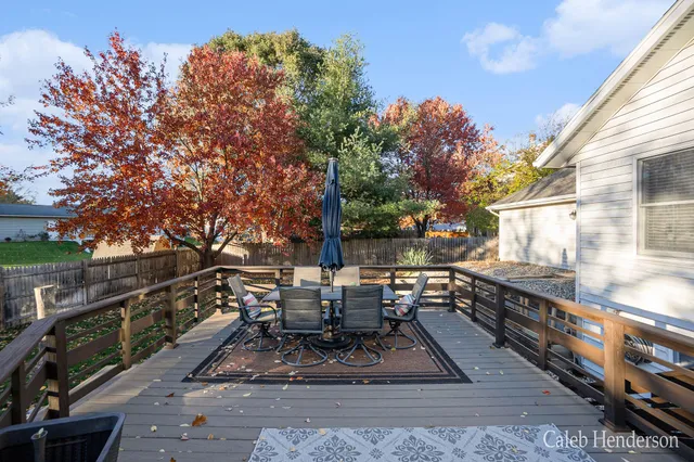 $434,900 | 6787 Sunfield Drive Southwest, Byron Center, MI 49315