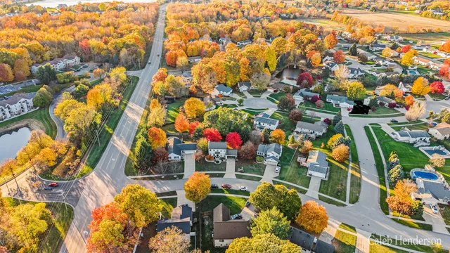 $434,900 | 6787 Sunfield Drive Southwest, Byron Center, MI 49315