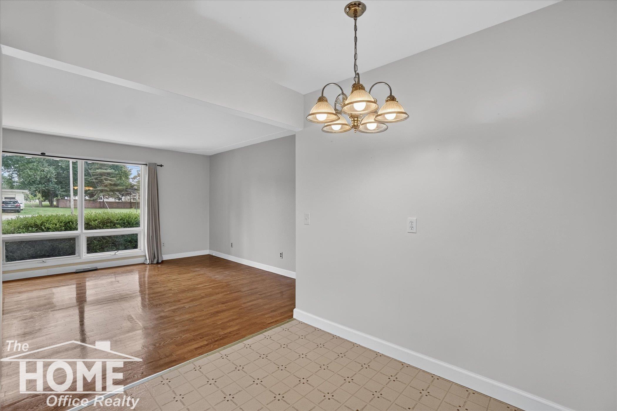 1590 Mason Road Owosso, MI 48867 - Photo 8 of 41 50219129-d6be6879-3b29-498d-91d7-2227dc0b0e4e.JPG