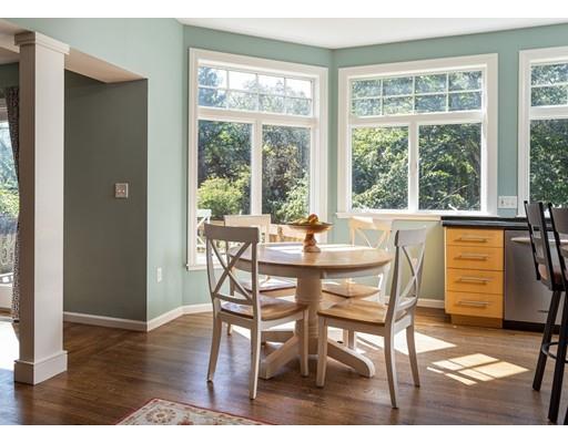 31 Edgewood Road Southborough, MA 01772 - Photo 11 of 34