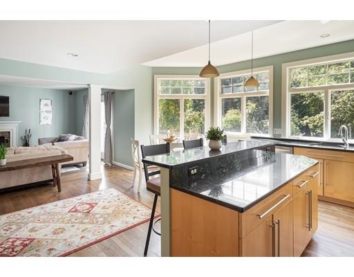 31 Edgewood Road Southborough, MA 01772 - Photo 12 of 34