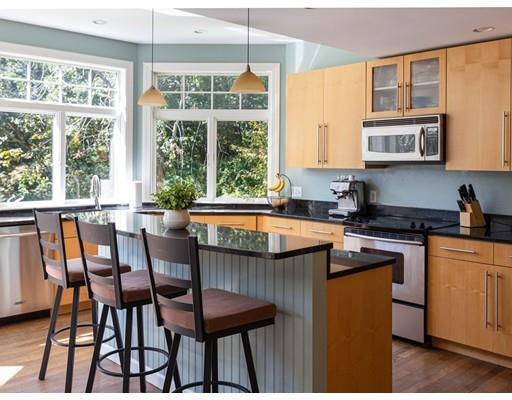 31 Edgewood Road Southborough, MA 01772 - Photo 14 of 34