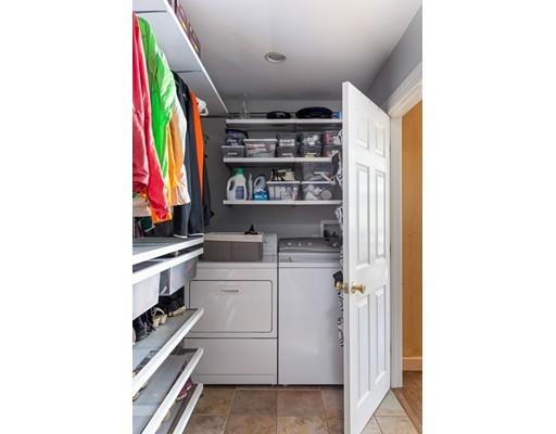 31 Edgewood Road Southborough, MA 01772 - Photo 17 of 34