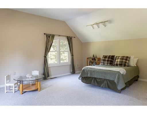 31 Edgewood Road Southborough, MA 01772 - Photo 24 of 34
