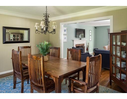 31 Edgewood Road Southborough, MA 01772 - Photo 3 of 34