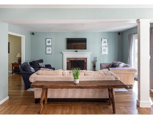 31 Edgewood Road Southborough, MA 01772 - Photo 5 of 34