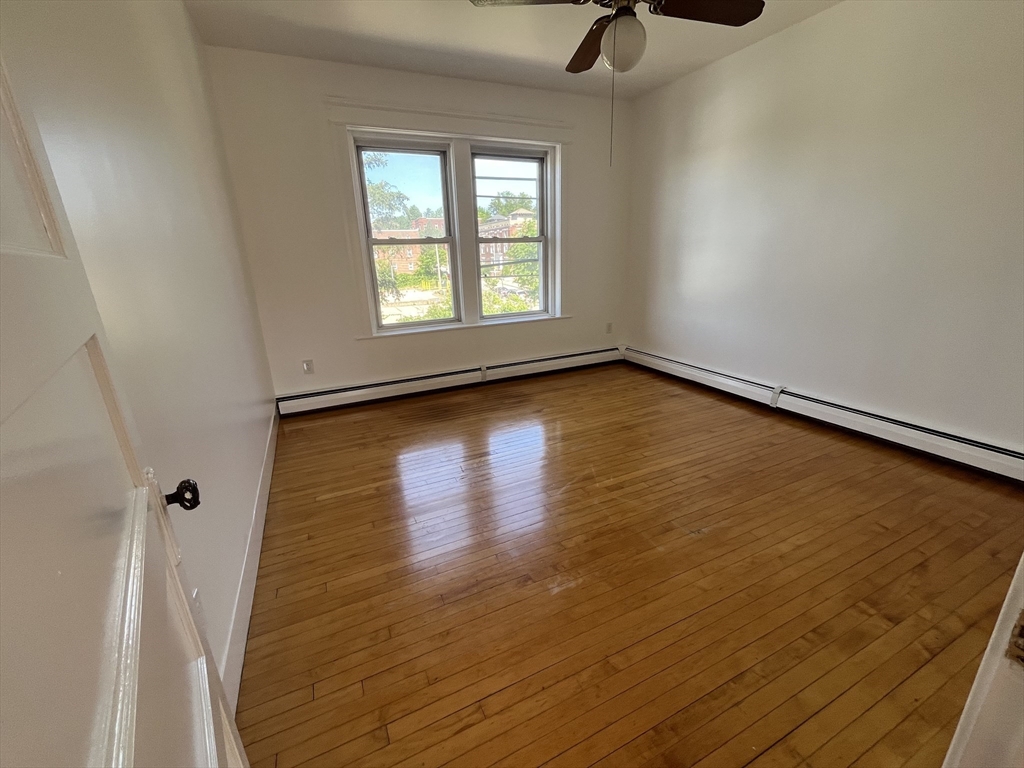 29 Irving Street, Unit 8 Worcester, MA 01609 - Photo 9 of 26
