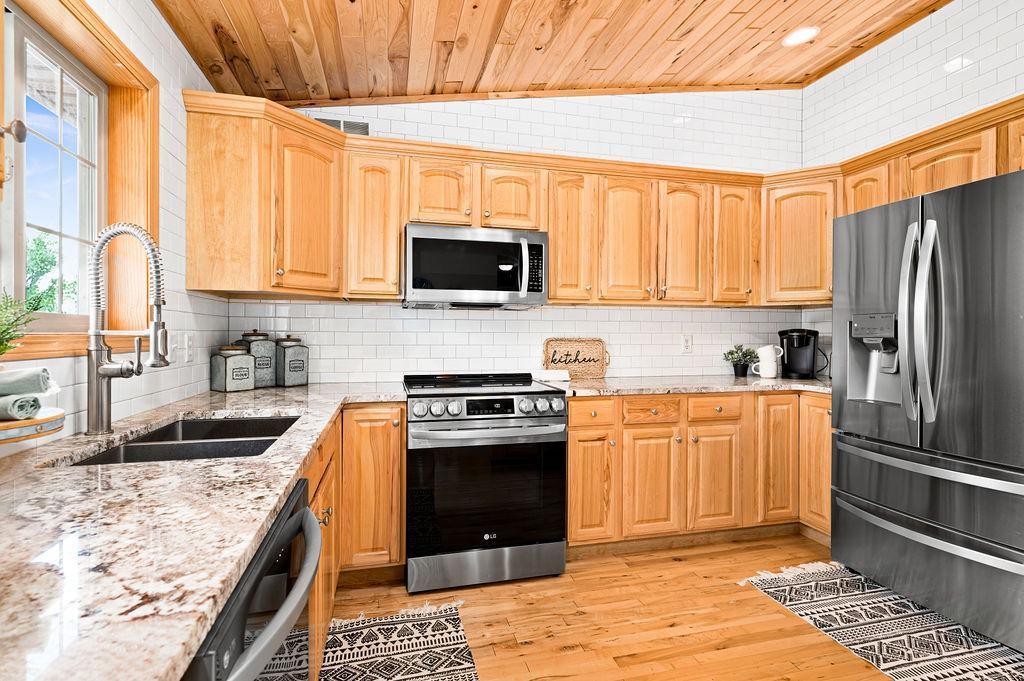 1156 Alcohol Road Wrenshall, MN 55797 - Photo 26 of 55 Gallery Image 26