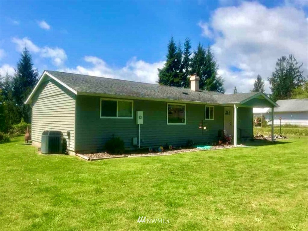 1707 Ranier Street Aberdeen, WA 98520 - Photo 1 of 24 Gallery Image 1