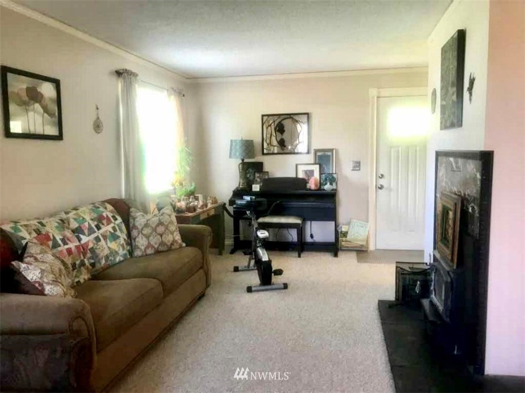1707 Ranier Street Aberdeen, WA 98520 - Photo 11 of 24 Gallery Image 11